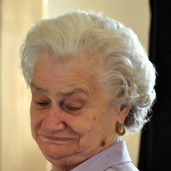 Julia Van Kol